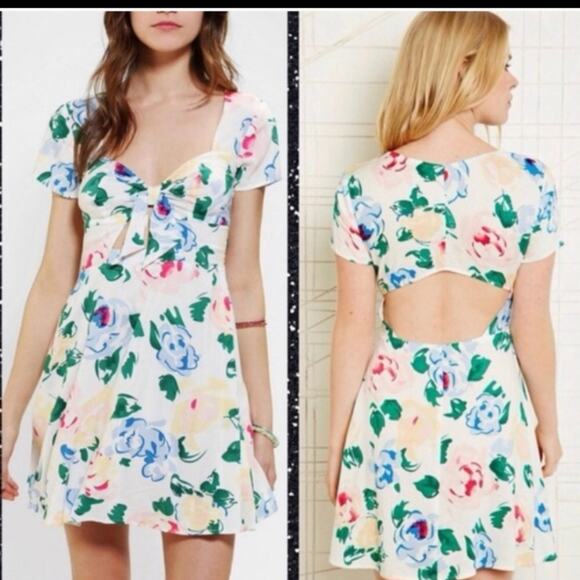 Reformation Nutmeg Floral Cut Out Fit + Flare Mini - Picture 3 of 7